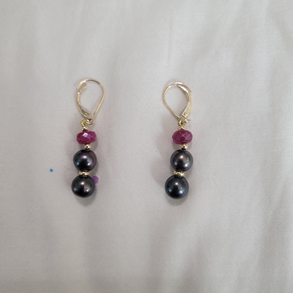 Black pearl Earrings
